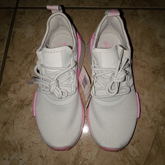Adidas NMD R1 Grey/Bliss Pink - Picture 2 of 5